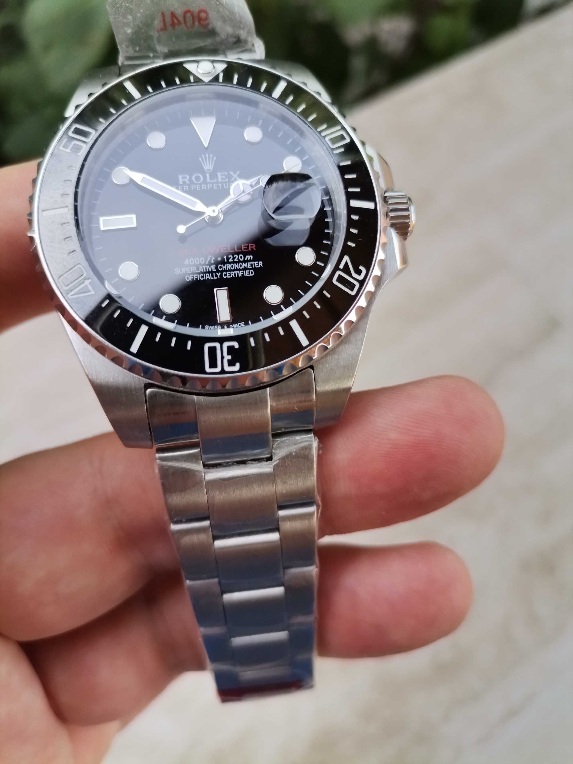 Rolex Sea-Dweller 43 mm Automatic geam Safir bezel Ceramic