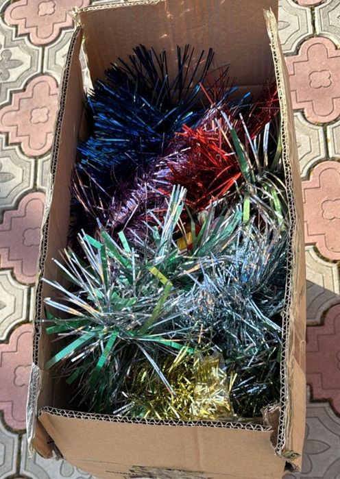 Мишура полная коробка