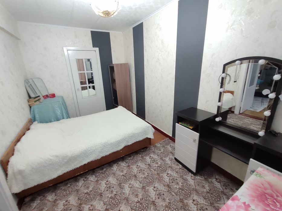 Продается 2-комн (1-49, 2 эт)