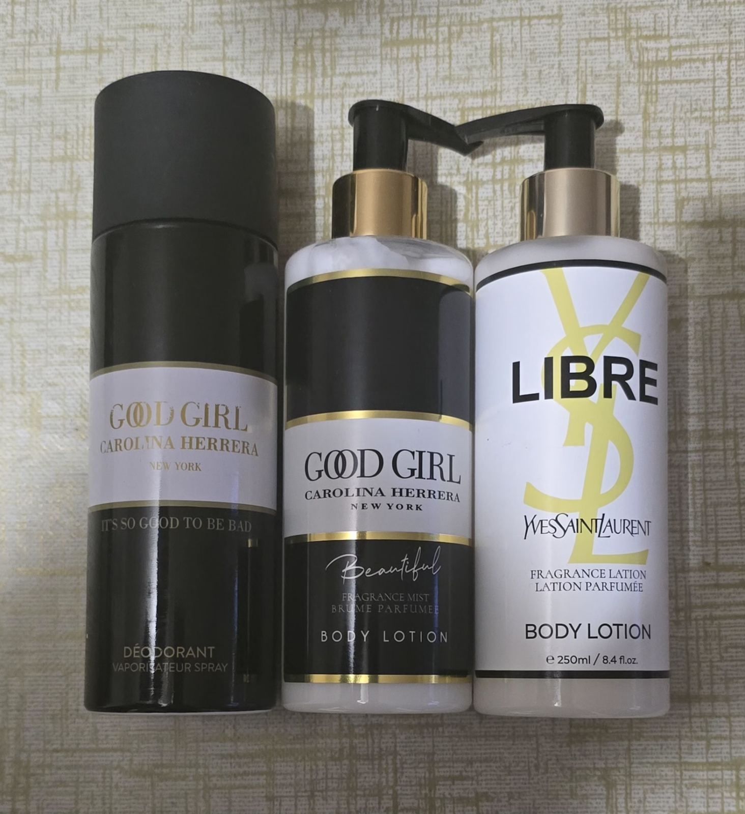 GOOD GIRL-Carolina Herrera-Дамски Комплект.