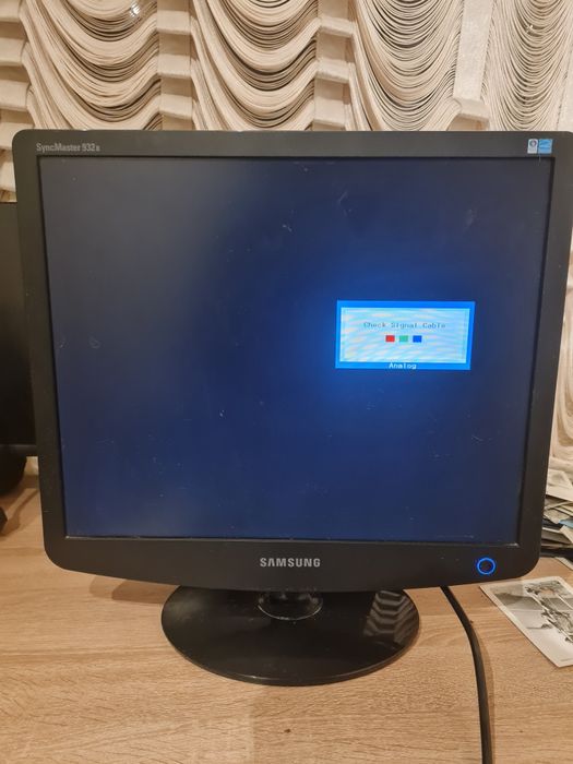 Монитор Samsung SyncMaster 932B - 19" LCD