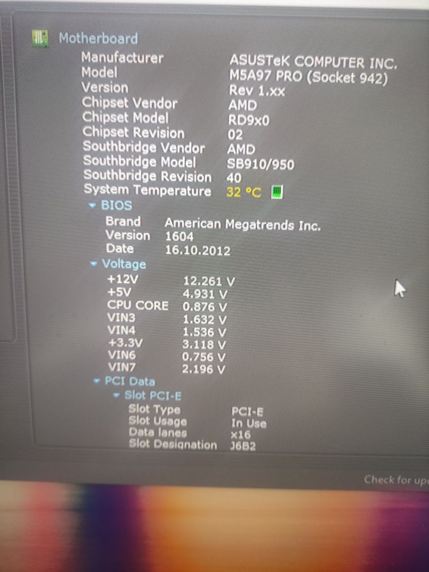 Schimb kit PC AMD în stare foarte buna, aștept oferte