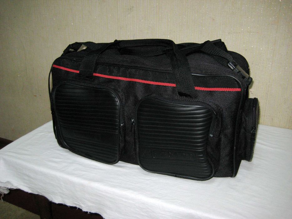 Видеокамера Panasonic M3000 кассетный идеальном рабочим состоянии!