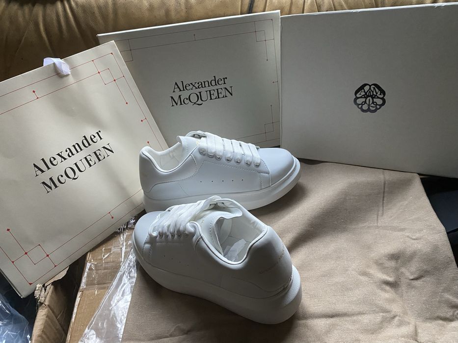 Adidasi  unisex Alexander McQueen originali