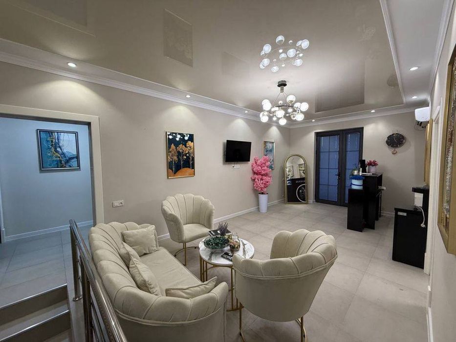 Продажа нежилого помещение с готовым арендатором вдоль дороги