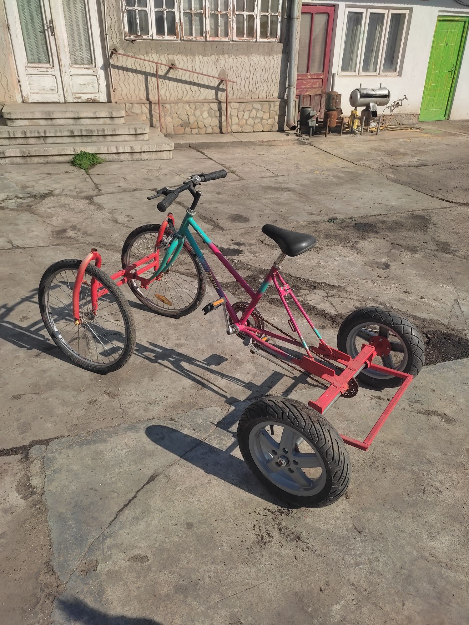 Bicicleta 4 roti