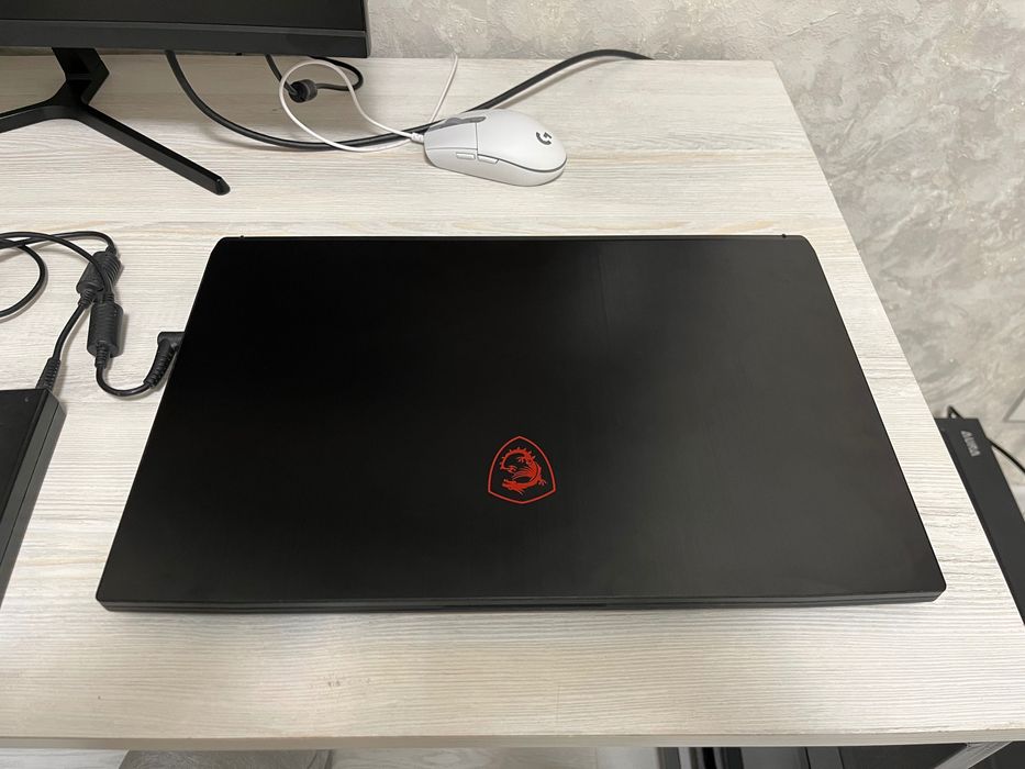 Ноутбук MSI GF75 Thin 10SCXR