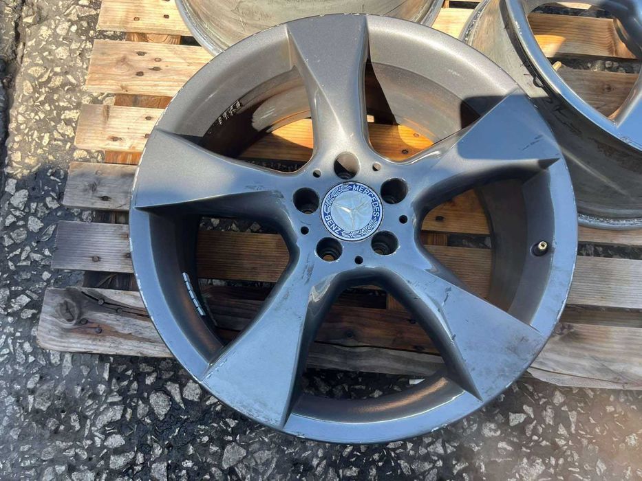 Оригинални Джанти Mercedes 8.5X19 ET34.5 ном 177