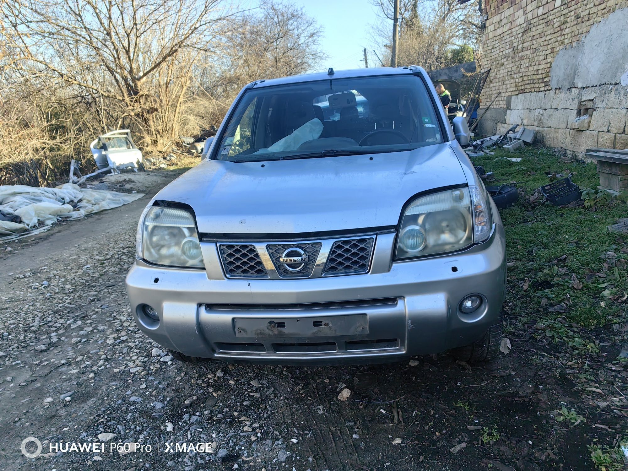 Nissan Xtrail на части