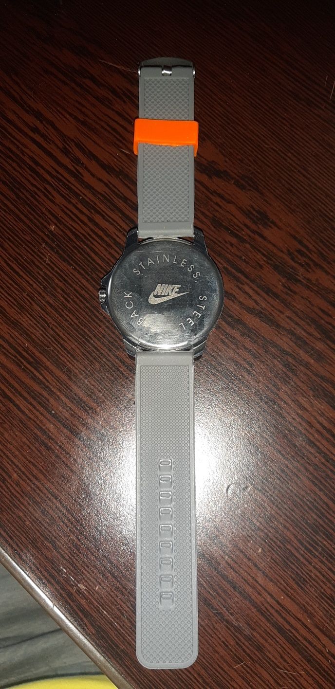 Ceas sport  Nike