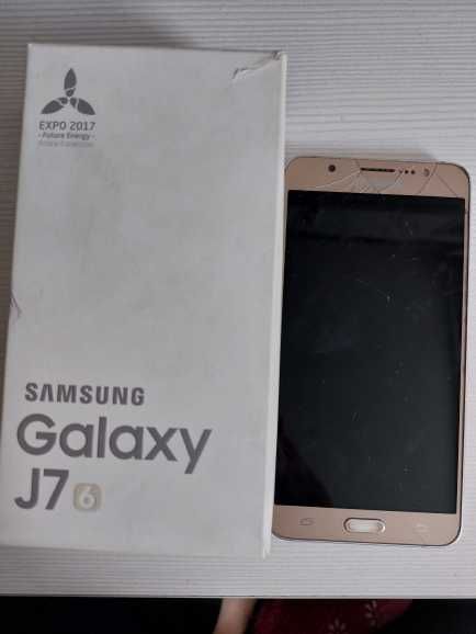 Продам телефон SAMSUNG J7