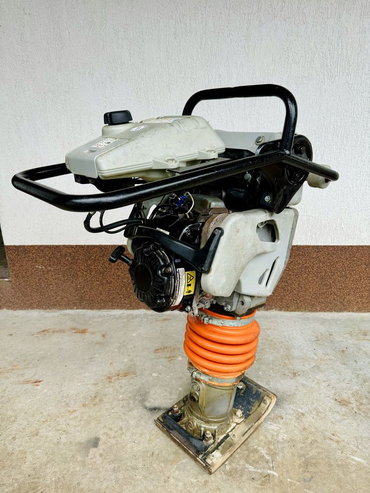Mai MIKASA MTX-70, motor Honda GX100