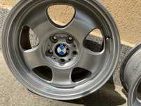 Jante și cauciucuri BMW R17