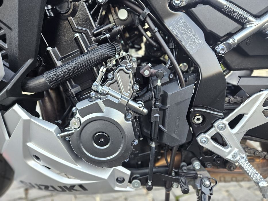 Suzuki GSX8R 2024