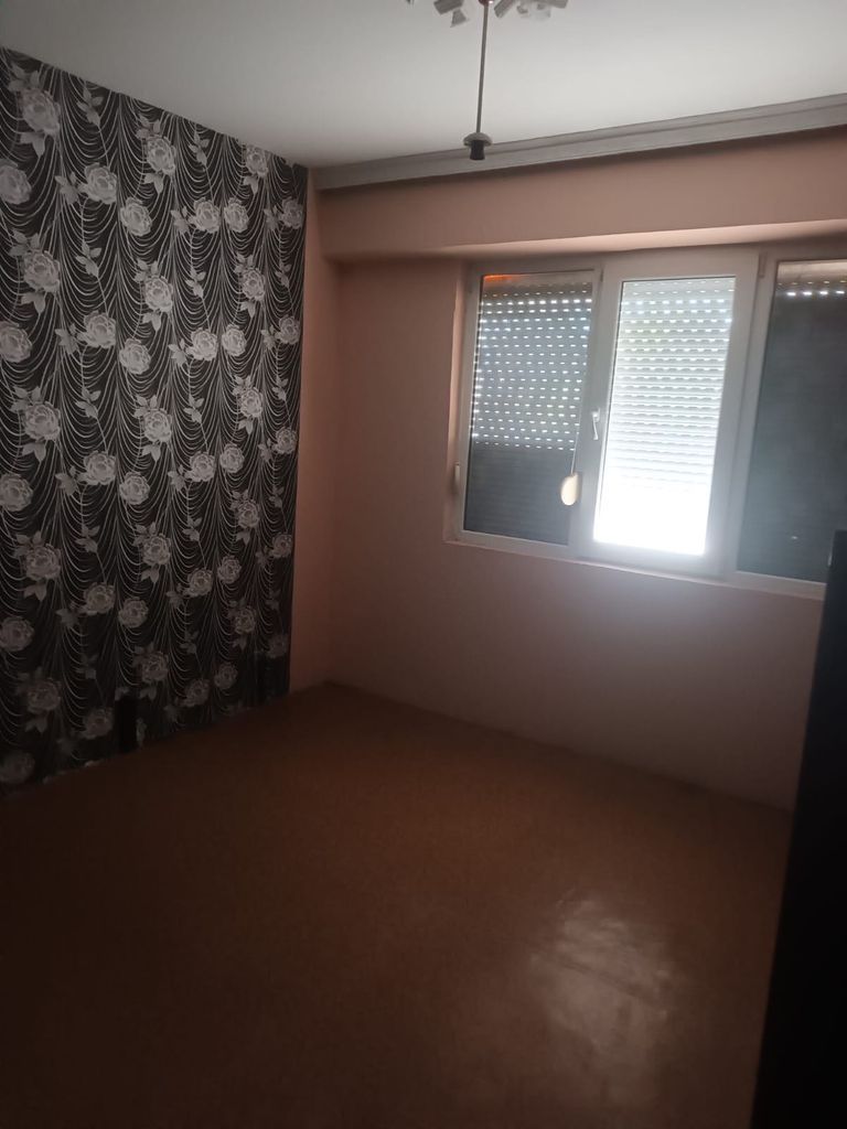 Продава се Тристаен апартамент в Харманли - 84 кв.м за 516 €/кв.м - Снимка #3