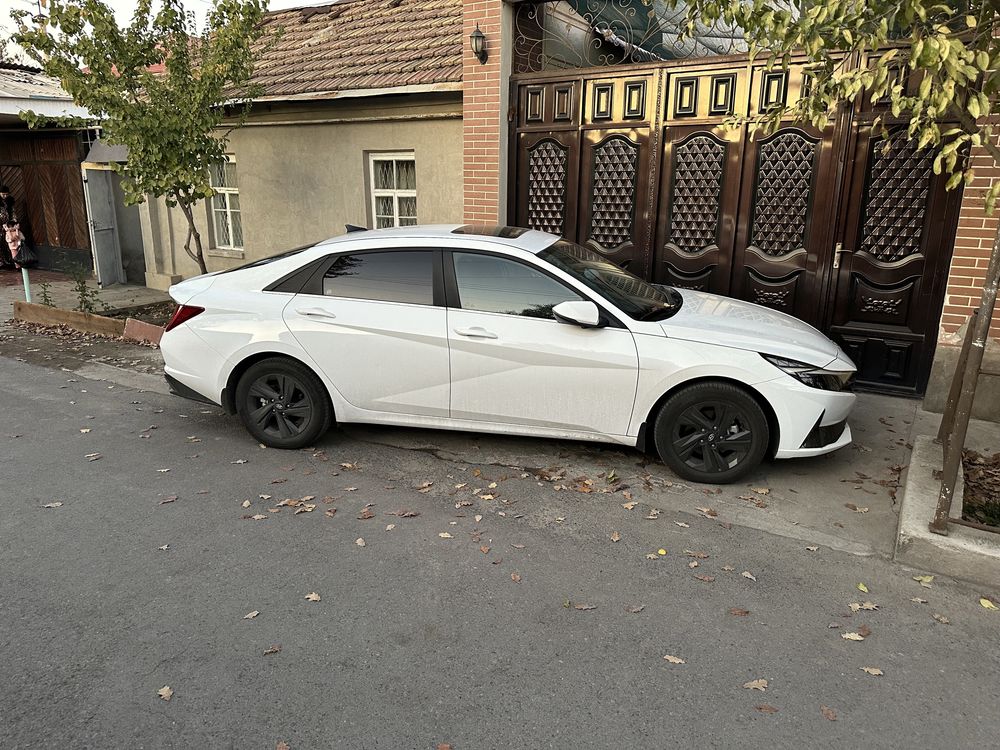 Elantra 2022 йил декабрь 9000 км пробег