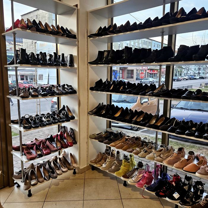 Magazin second hand premium la cheie