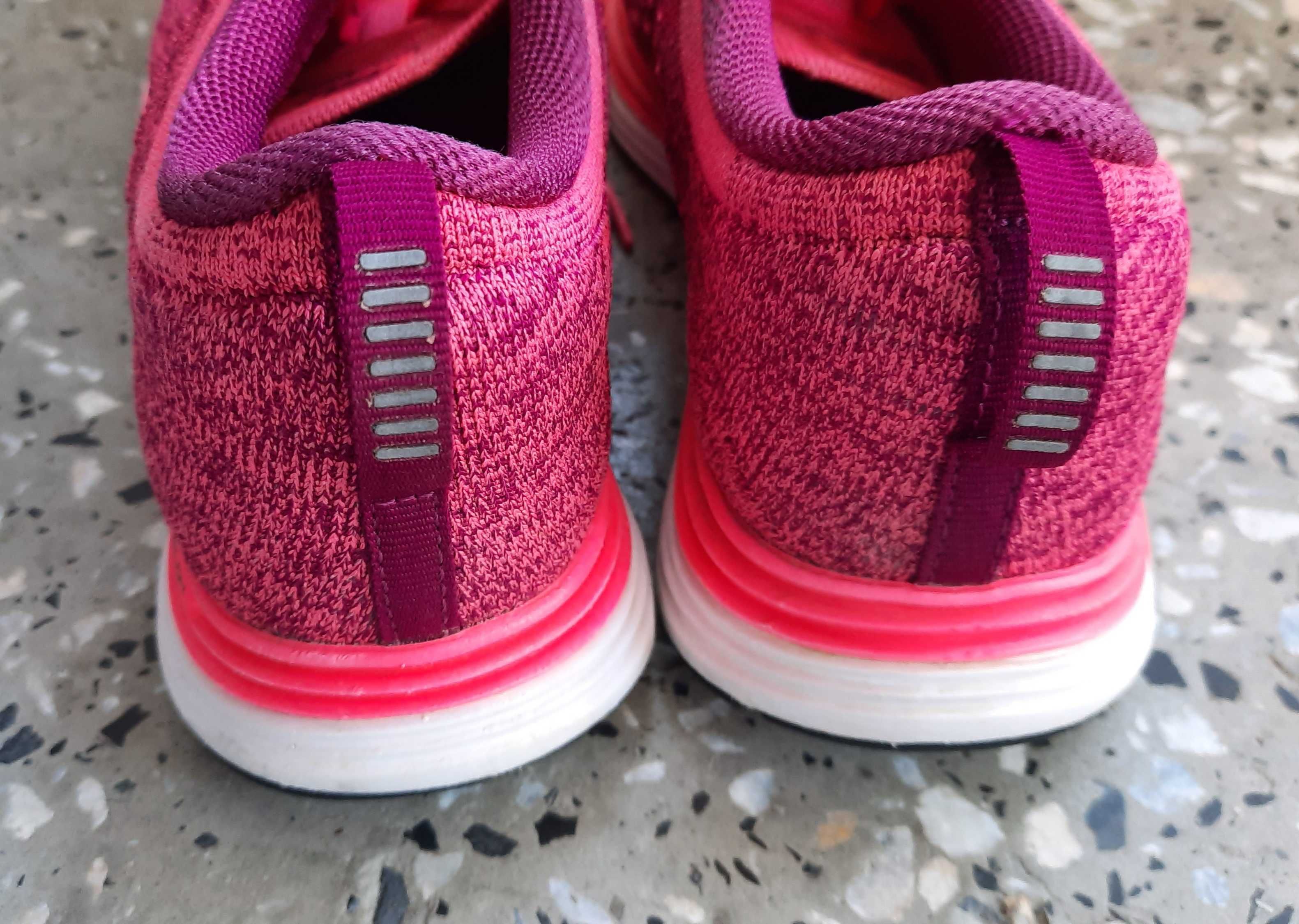 Nike Flyknit Lunar 1