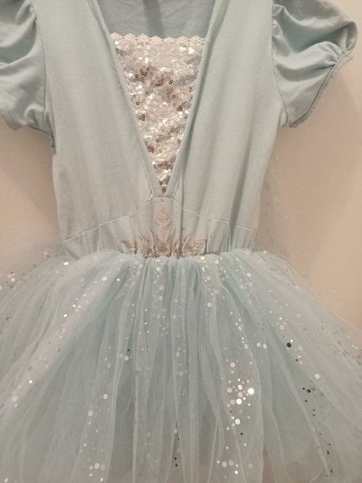 Продам карнавальный костюм Эльзы