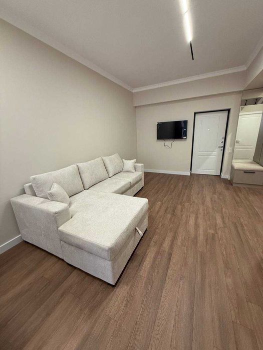 На продажу квартира С ГОТОВЫМИ АРЕНДАТОРАМИ!