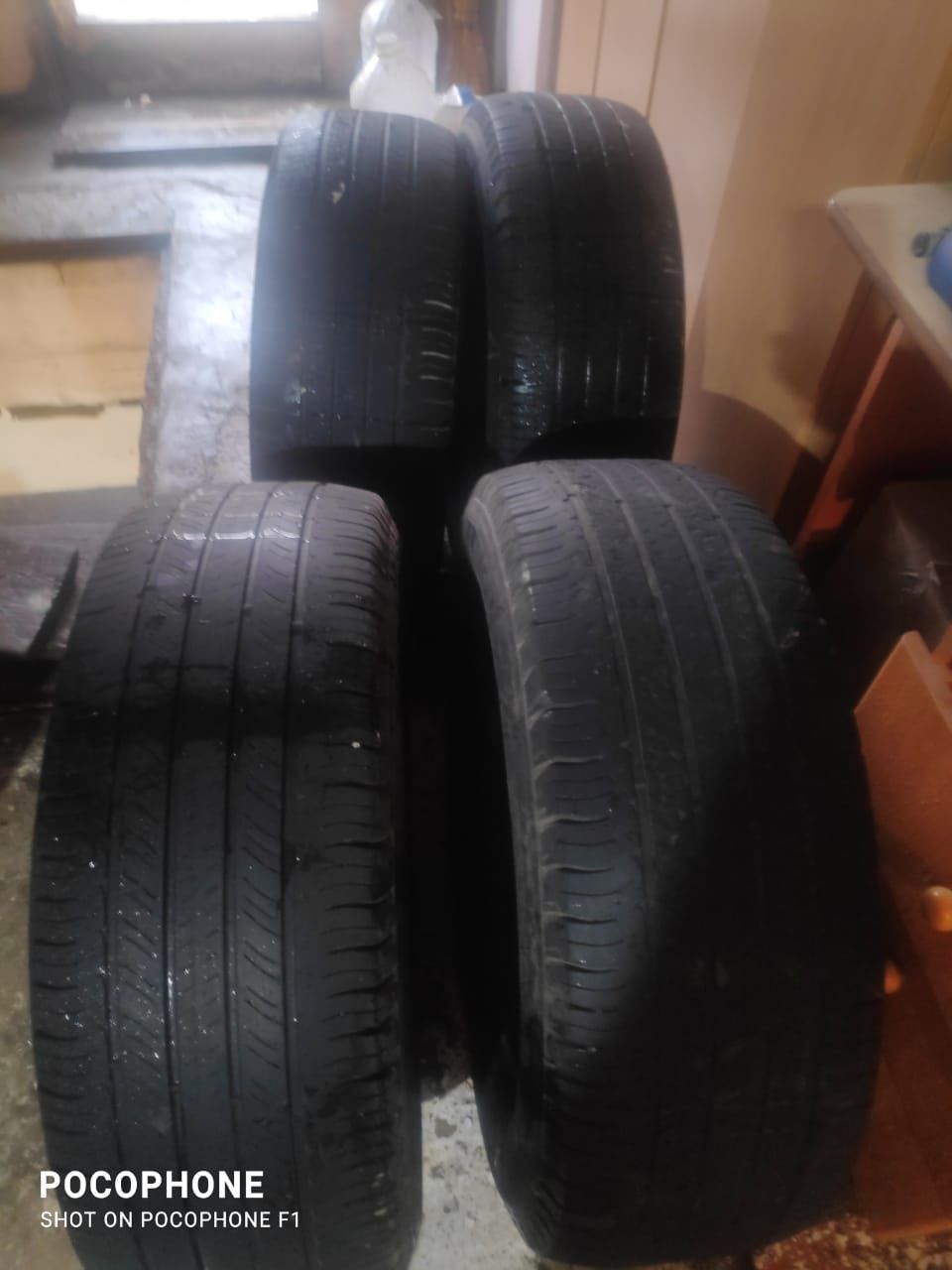 Продам колеса 235-65R17