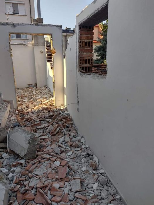 Кърти Чисти Извозва