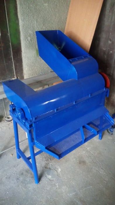 Batoza de curatat porumb, Desfacator de porumb