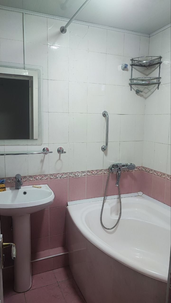 Квартира своя 2-х комнатная, аренда 700$