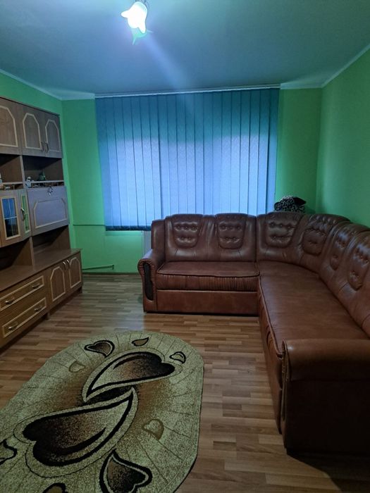 Apartament de închiriat