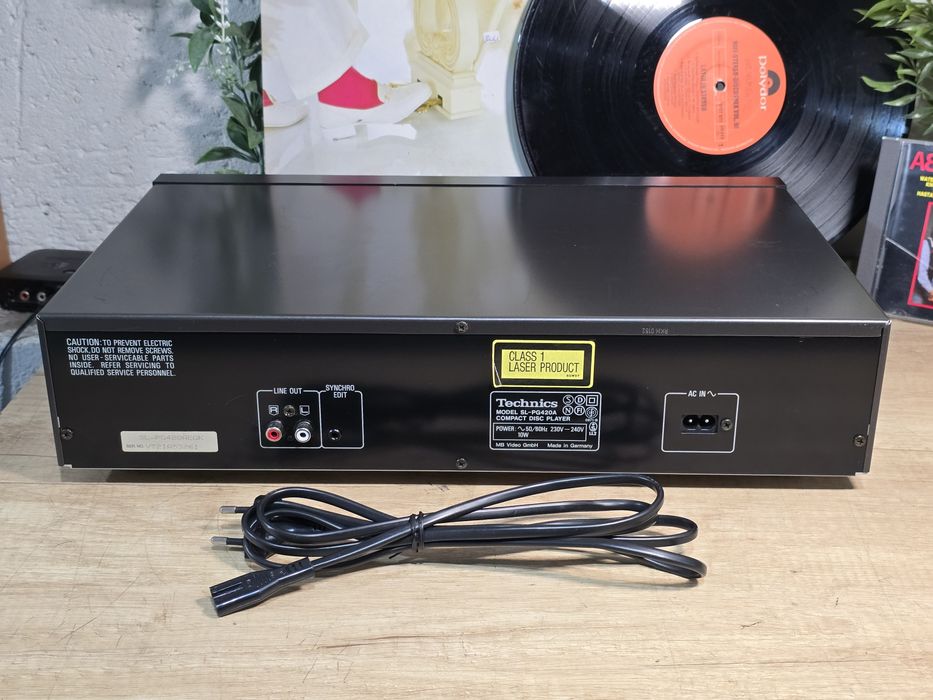 Cd player TECHNICS SL-PG420A ,4dac, mash, hifi audio stereo