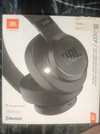 Продам наушники JBL