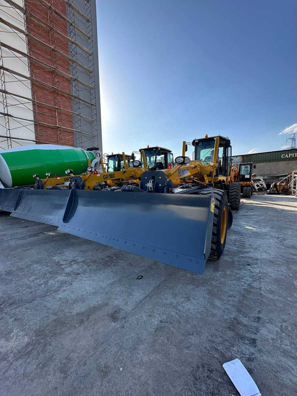 Грейдер XCMG GR 180