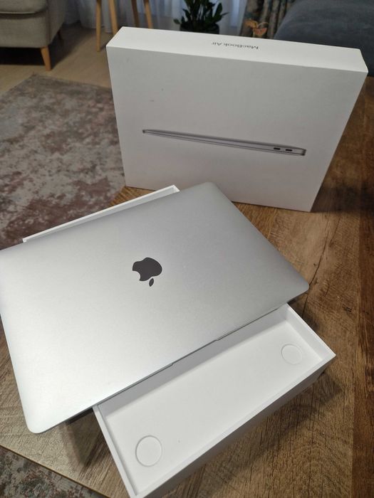 Apple MacBook Air 13-inch, procesor Apple M1