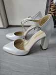 Pantofi de mireasa / dama din piele naturala noi marime 38 toc 9 cm