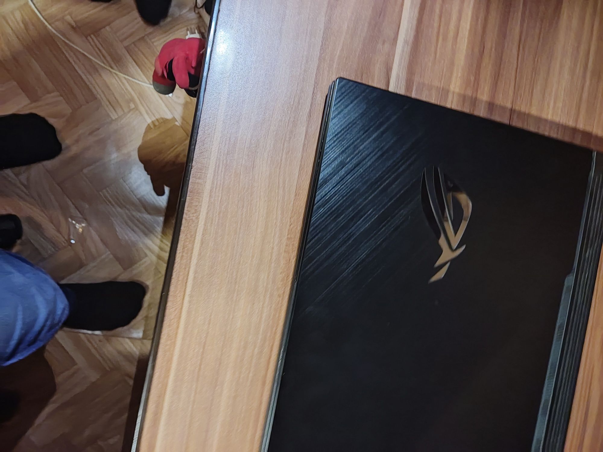 Laptop de gaming încă în garanție