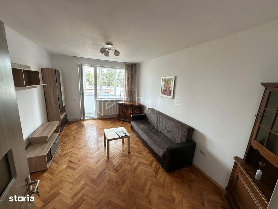 Apartament 2 camere complet utilat, str. Vulcan