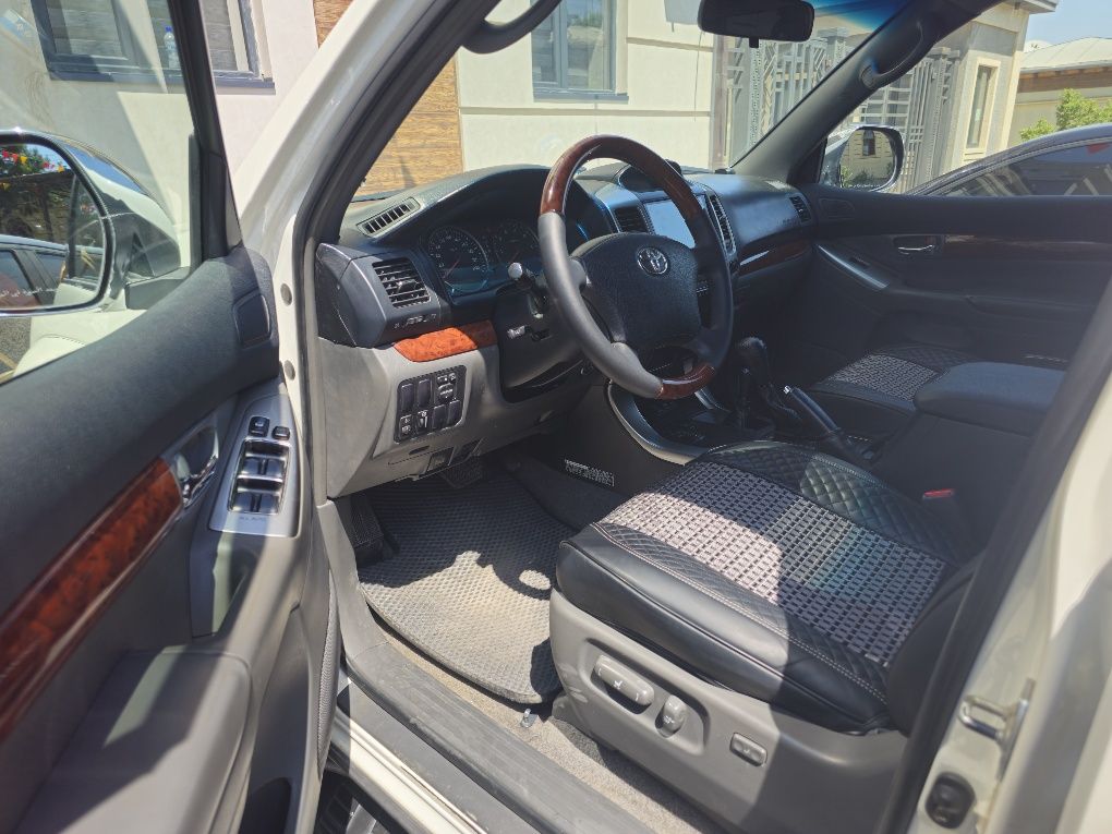 Сотилади Toyota land cruiser prado 120. 4 литр