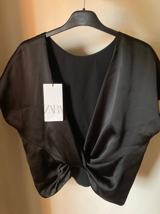 Zara черна блуза