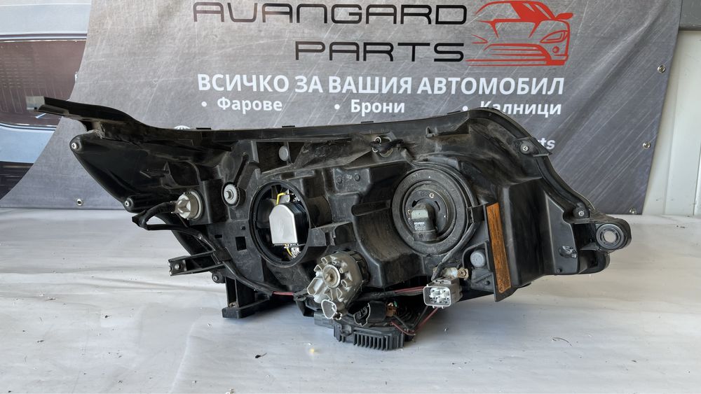 2 броя ляв фар Subaru Forester