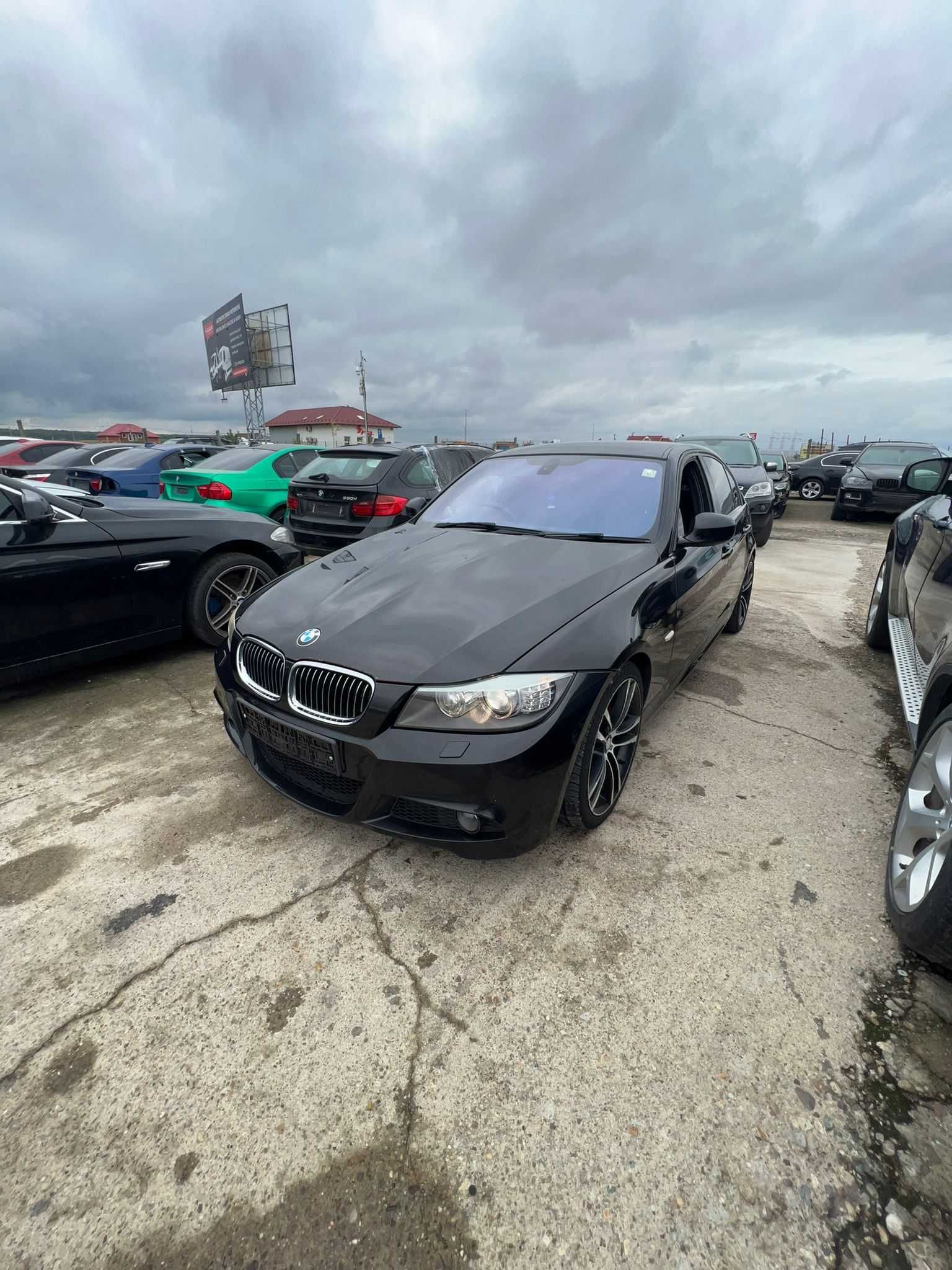 Dezmembrez BMW e90 facelift ,M pack