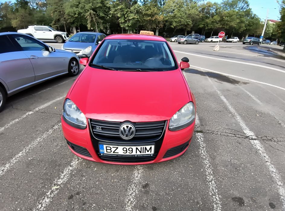 Scoala Soferi cât.B Mercedes cutie automata , Vw golf cutie manuala