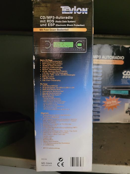 CD player auto - nefolosit