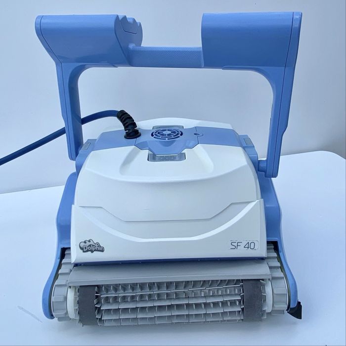Robot de piscină Dolphin Maytronics F40