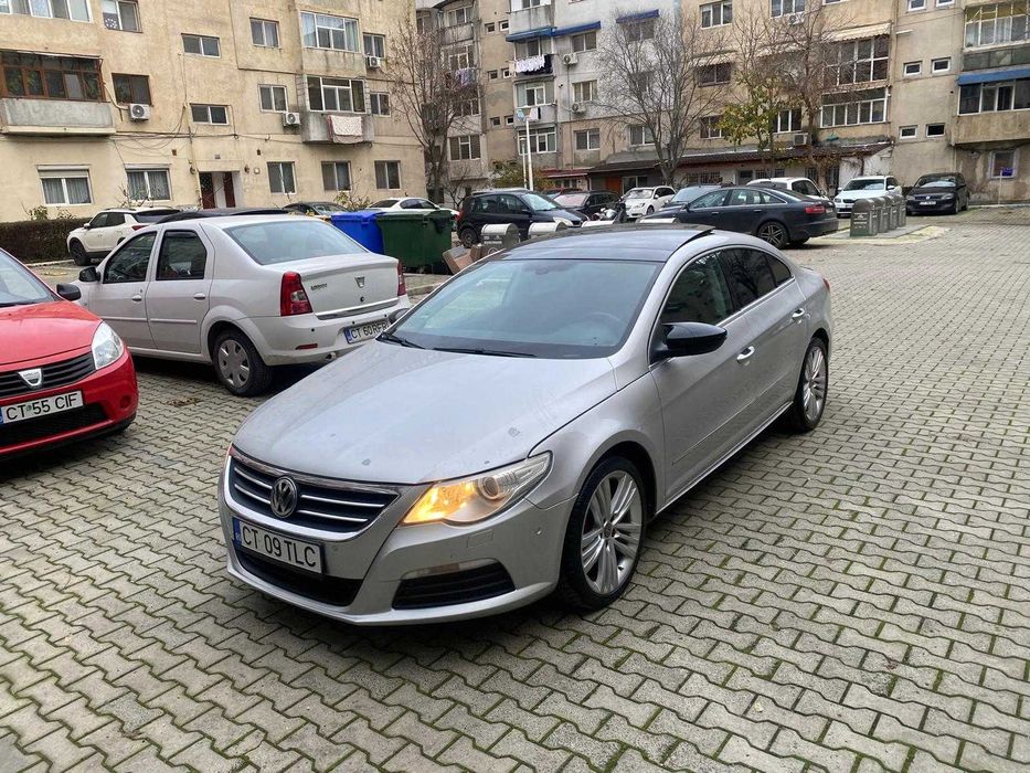 Vând Volkswagen Passat CC extra full Panoramic parchează singură