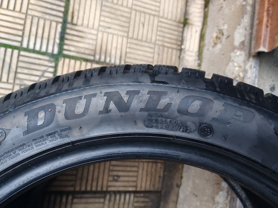 255 45 18,4buc noi Dunlop WinterSport5