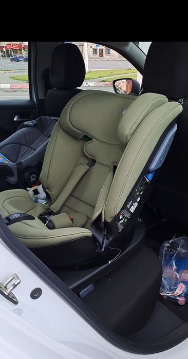 Vand Scaun Auto Coccolle 360g isofix NOU  în garanție