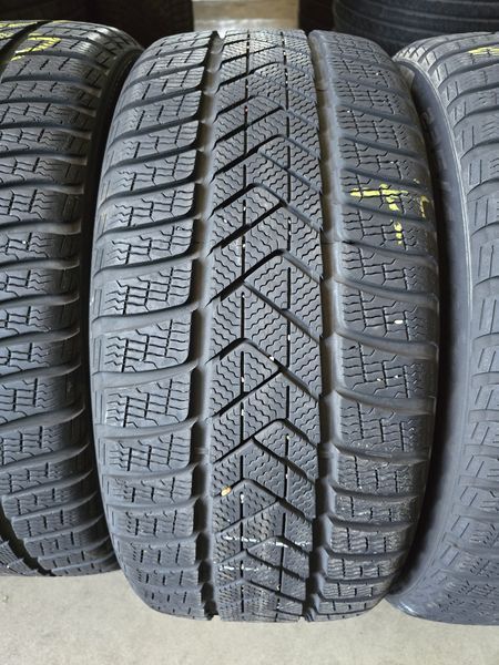235/40/19 Pirelli 4piese
