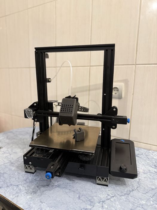 Imprimanta Creality Ender 3 V2