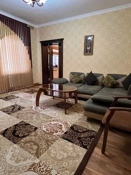 ул.Мироншох  | Айбек 9-комнат 7-соток 580 м2 [ДМ-004]