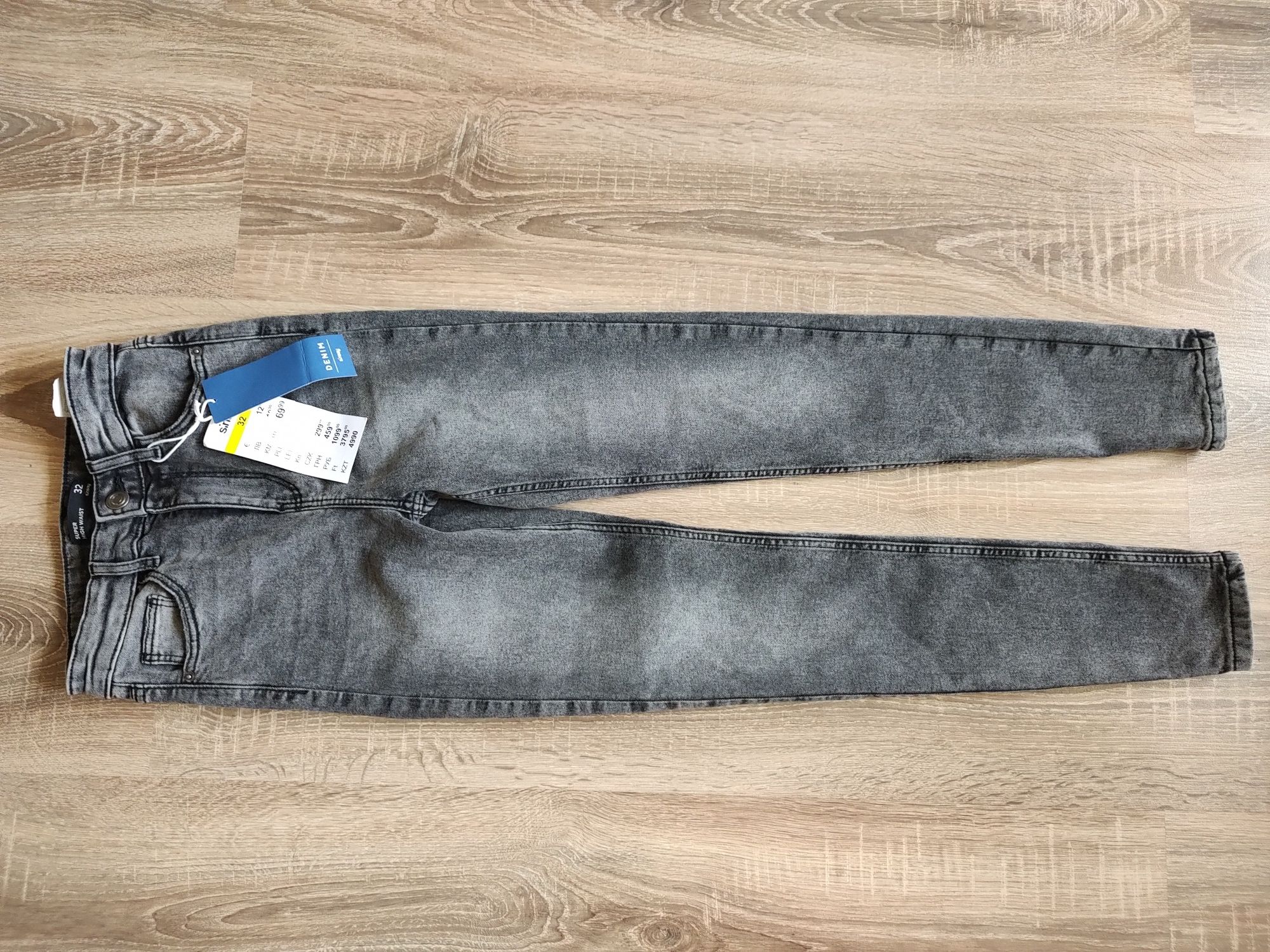 Blugi Jeans Pantaloni Dama Fete Sinsay marime 32 noi
